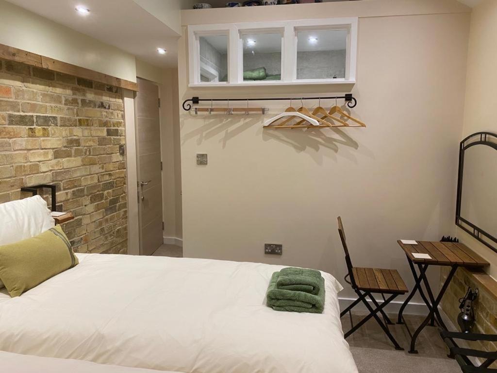 Top Tip Rooms Newmarket Newmarket  Bagian luar foto