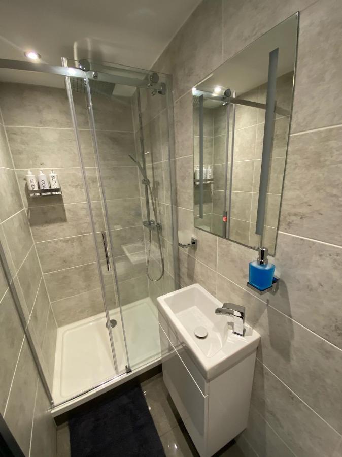 Top Tip Rooms Newmarket Newmarket  Bagian luar foto