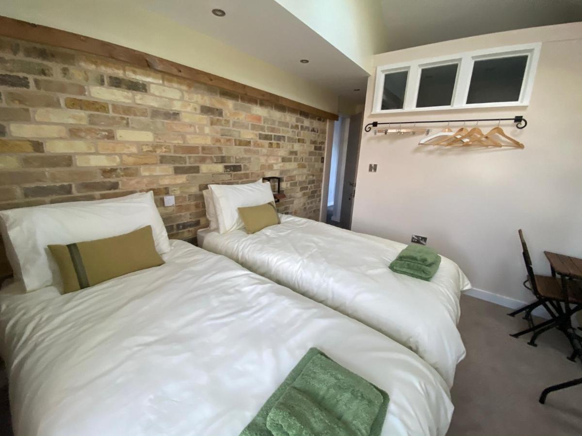 Top Tip Rooms Newmarket Newmarket  Bagian luar foto
