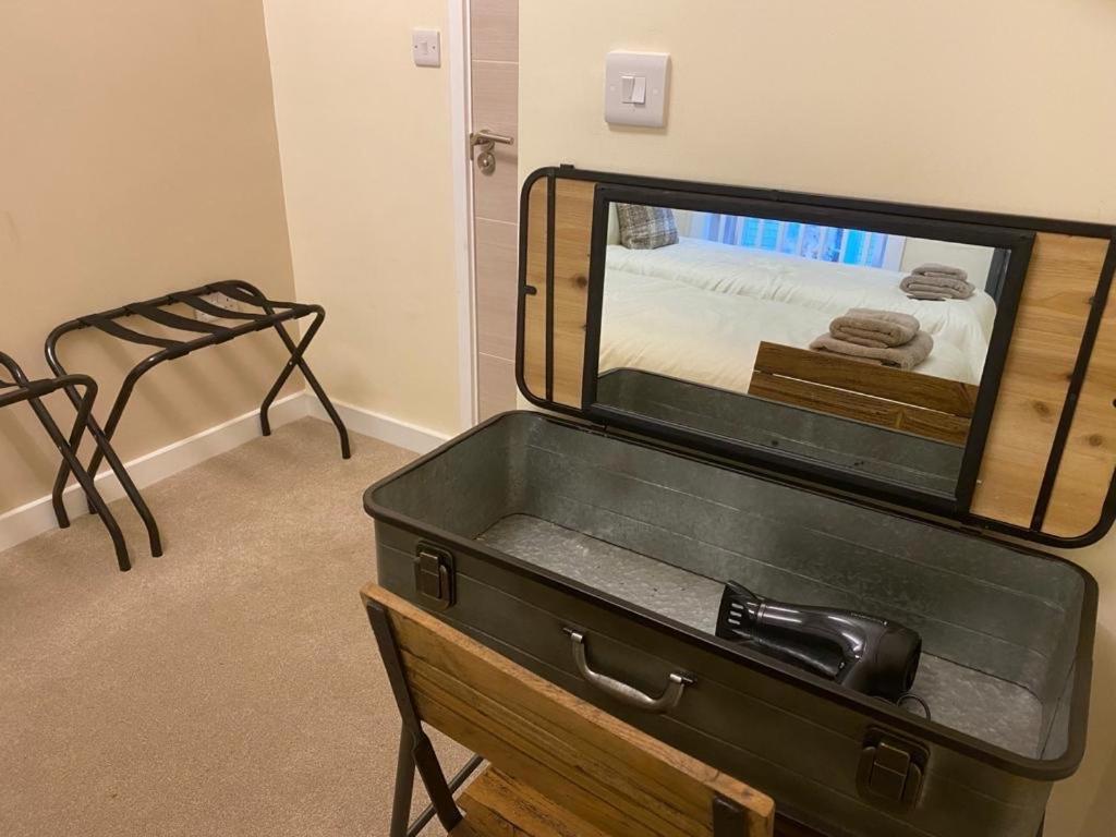 Top Tip Rooms Newmarket Newmarket  Bagian luar foto
